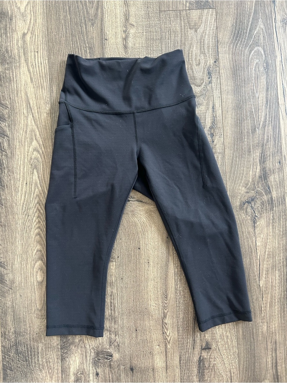 Lululemon Capris